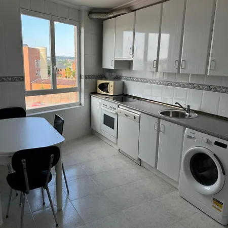 La Casa De Reyes - Wifi Gratis Apartment Leon Exterior photo